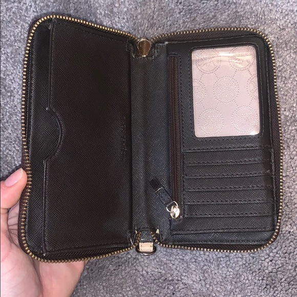 Michael kors wallet - Picture 4 of 7